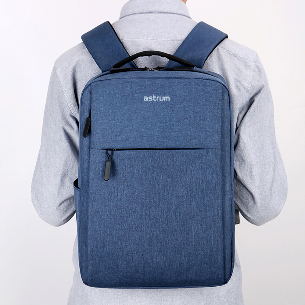 LB200 BACKPACK OXFORD 15" USB BLUE