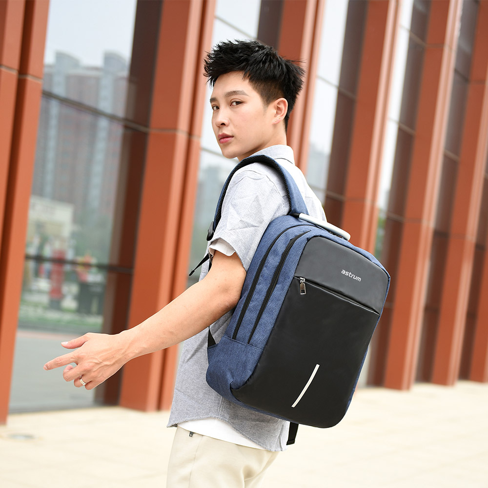 LB220 BACKPACK OXFORD 300D 15" BLUE/BLAC